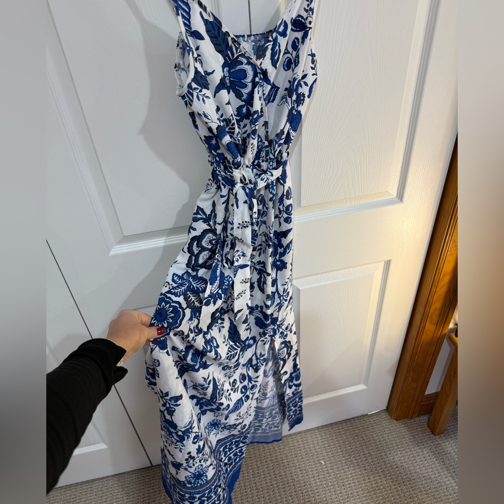 Cupshe Blue and White Floral Maxi Dress - Picture 7 of 7